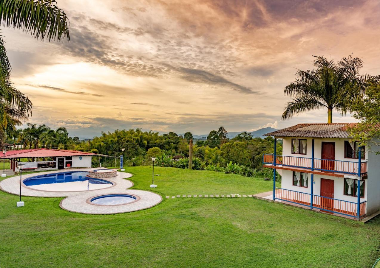 Rancho Chihuahua Filandia Exterior foto