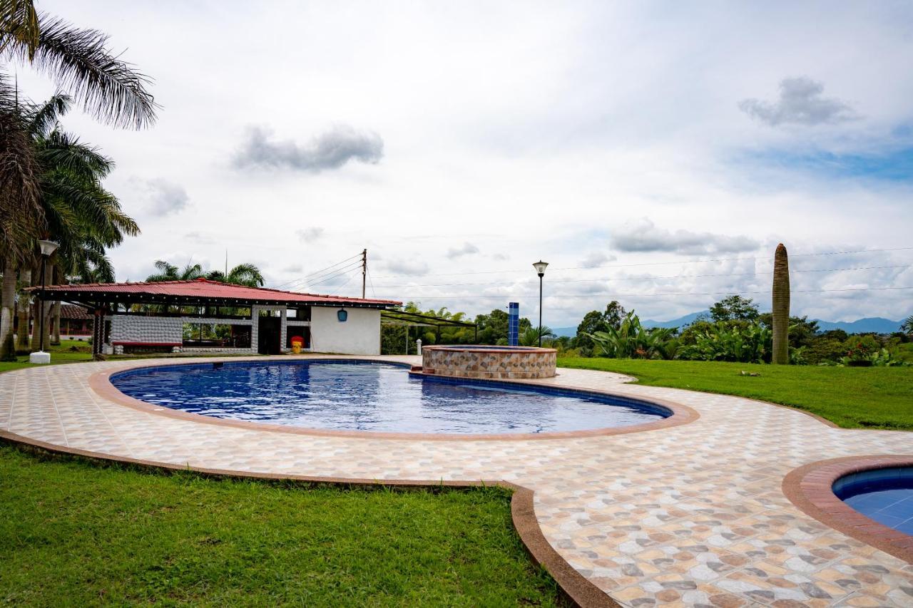 Rancho Chihuahua Filandia Exterior foto